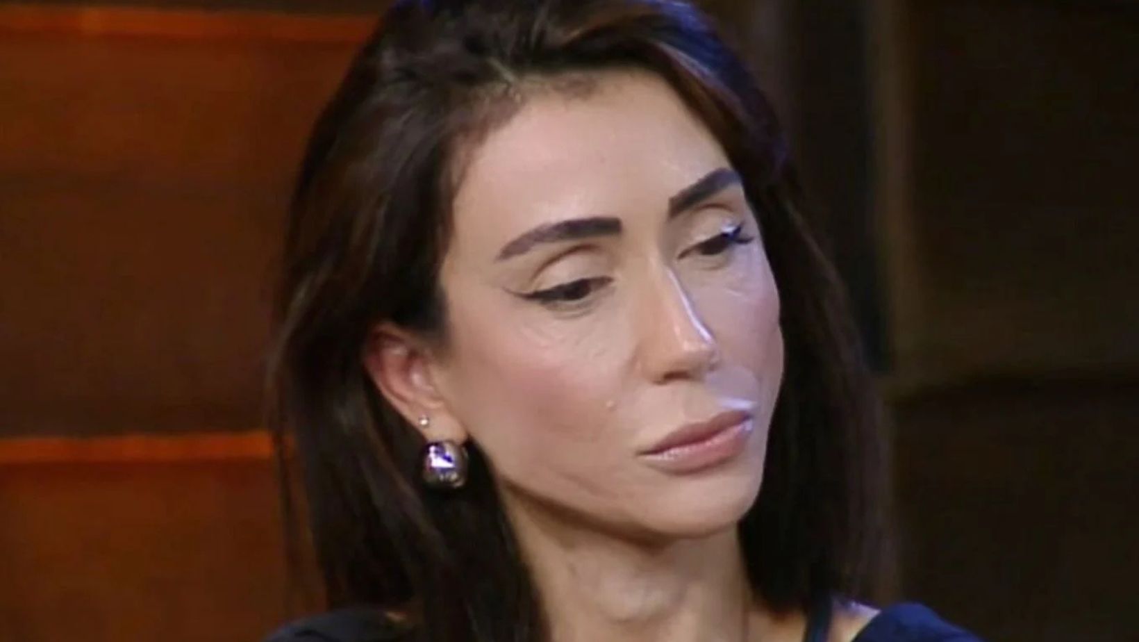 Michelle Barros passa por constrangimento e tem "traição" revelada em A Fazenda 17: "Dizendo que era casada"
