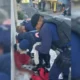 Homem com marcas de tortura é encontrado no centro de Pojuca pela Guarda Civil Municipal.