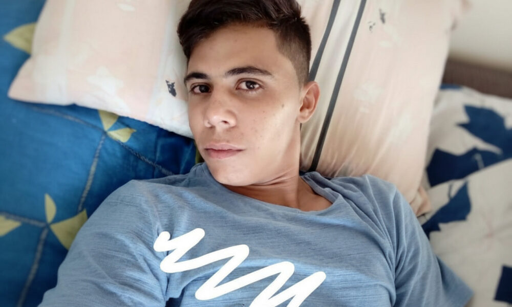 Homem falece após acidente entre moto e caminhão em Santa Brígida, Bahia.