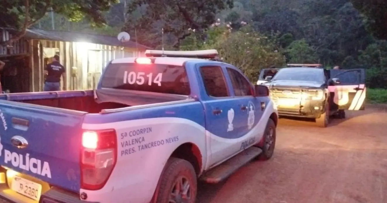 Polícia Civil detém pai e filho suspeitos de envolvimento em sequestro em Ipiaú.