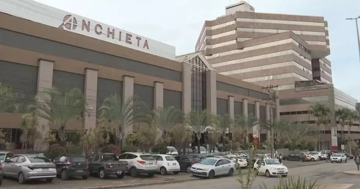 Técnico de enfermagem é alvo de investigação por 3 mortes em hospital do DF; polícia menciona psicopatia.