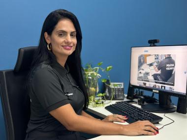 reescreva este título em outras palavras: De perita técnica a criminal: saiba quem é a policial que comanda as perícias no Oeste da Bahia | SSP